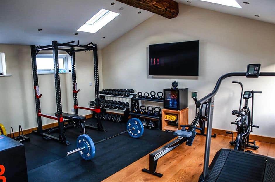 Can kids lift weights